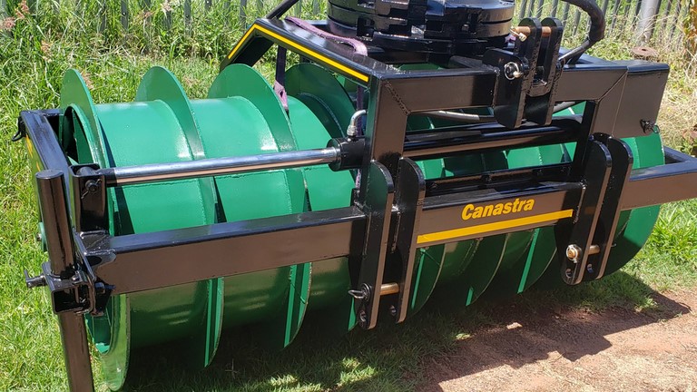 Rolo silagem com pistão